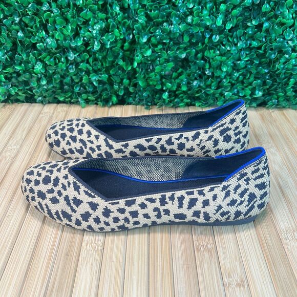 Rothys Cheatah Print Round Toe Flats Women's Sz 8.5 US Office Teacher Work - Picture 1 of 8